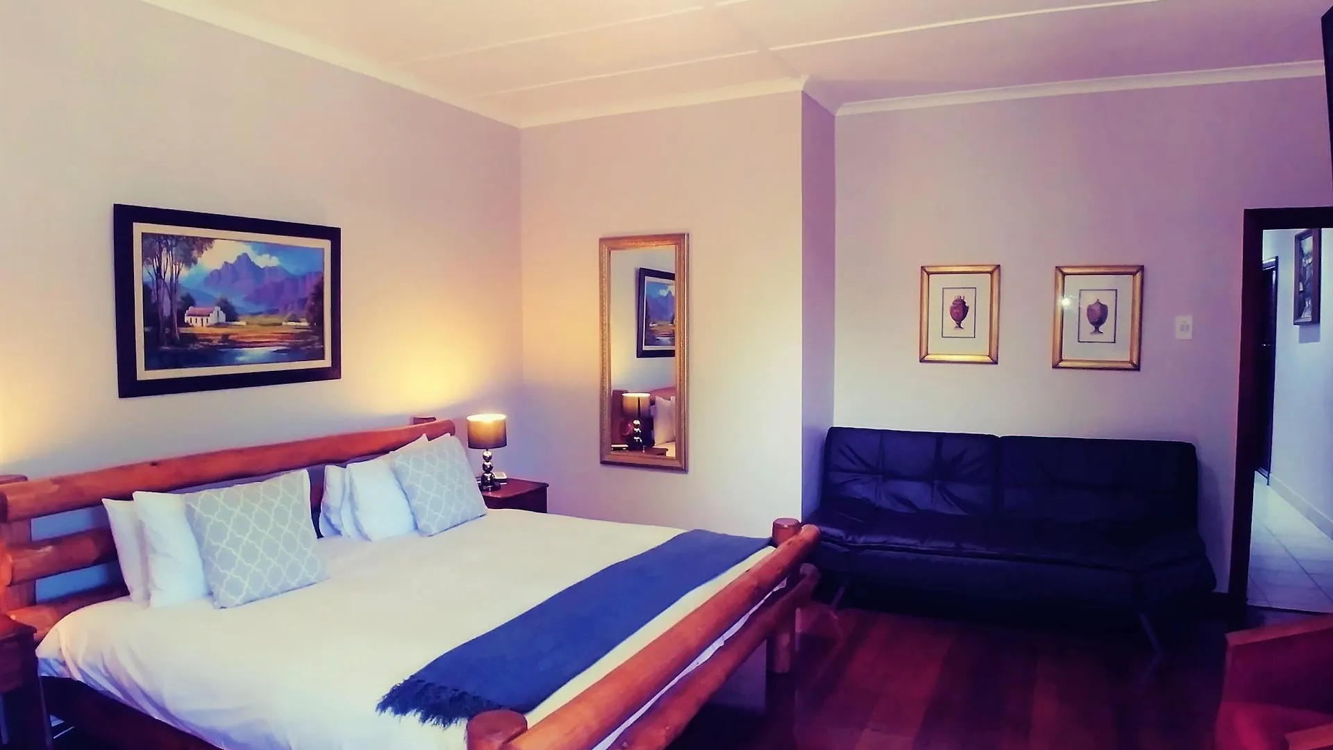 Winelands Villa Guesthouse And Cottages Somerset West Guest house