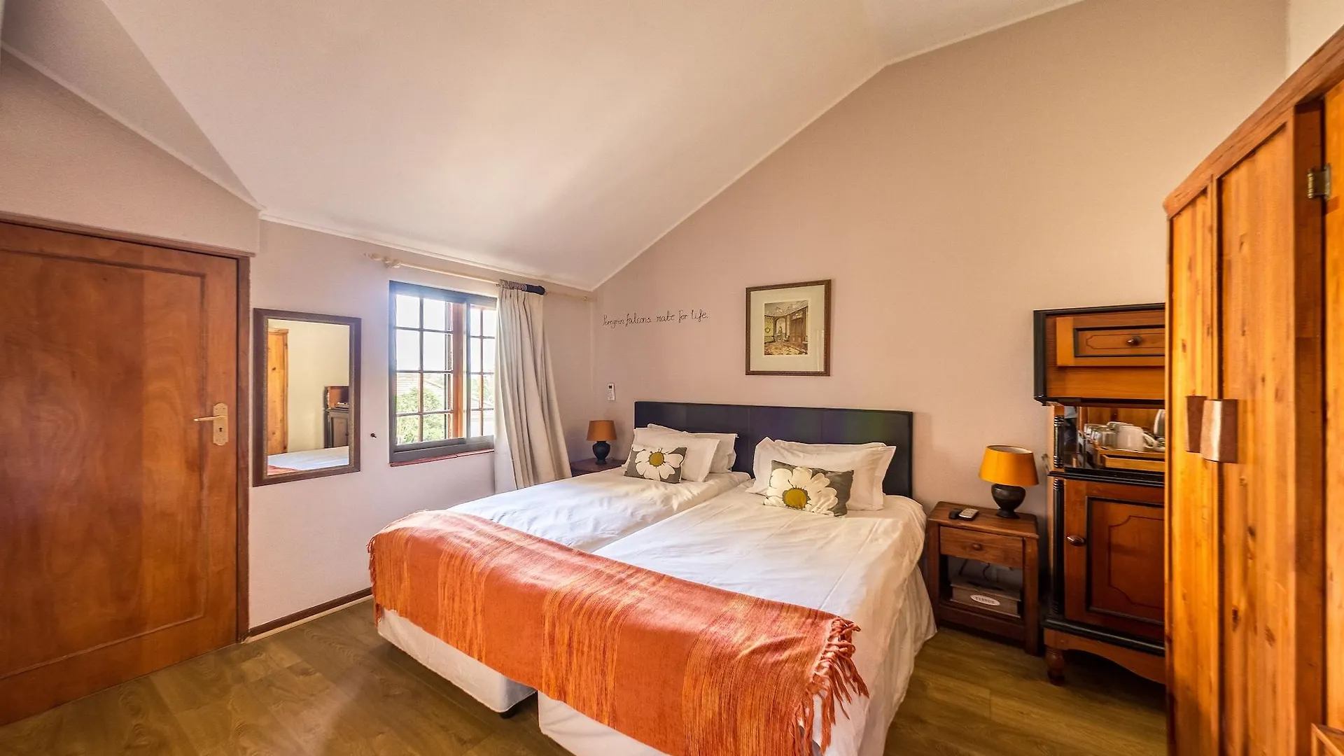 Winelands Villa Guesthouse And Cottages Somerset West 4*,  South Africa