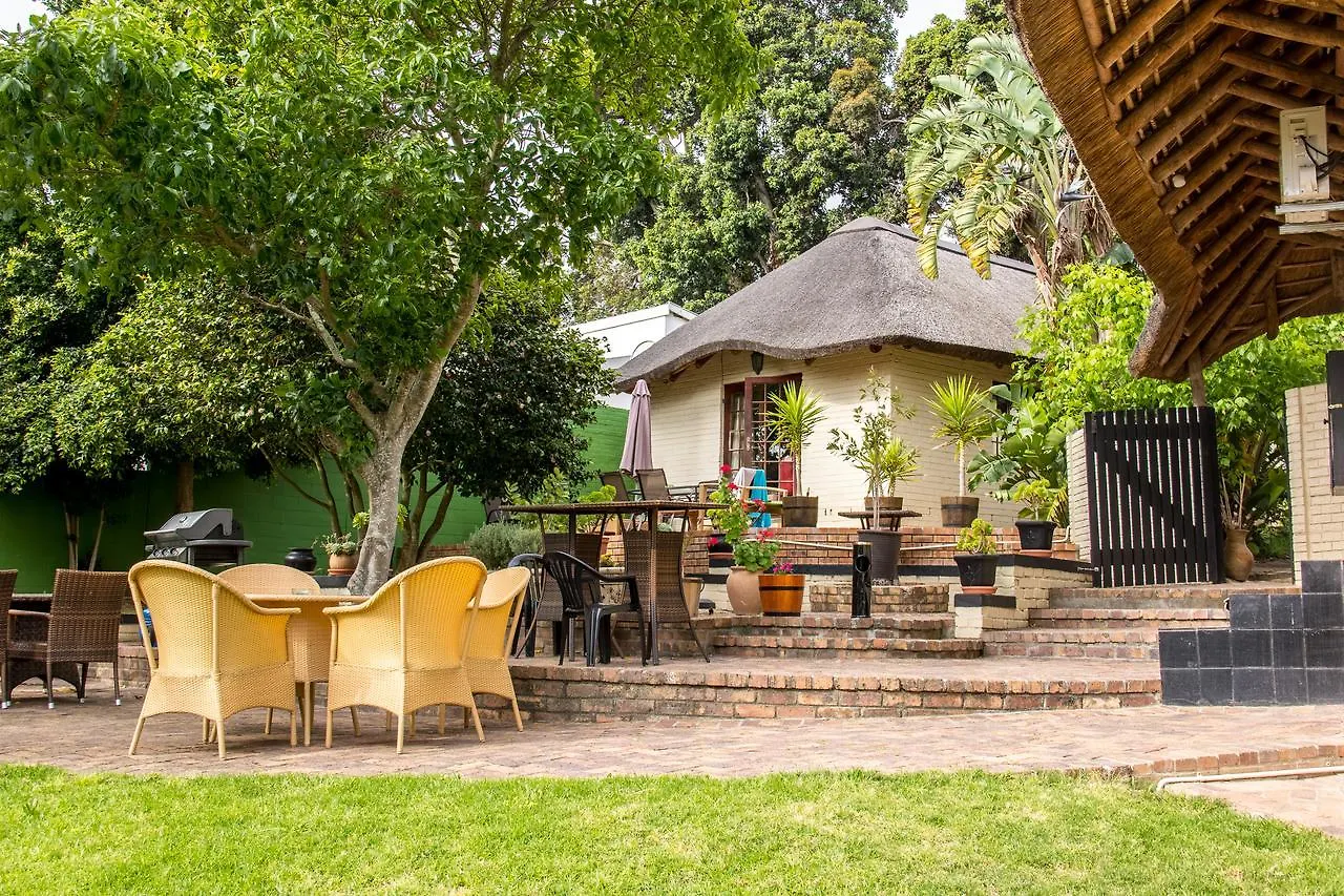 Winelands Villa Guesthouse And Cottages Somerset West 4*,
