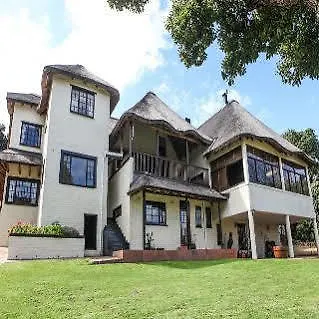 Winelands Villa Guesthouse And Cottages Somerset West Guest house
