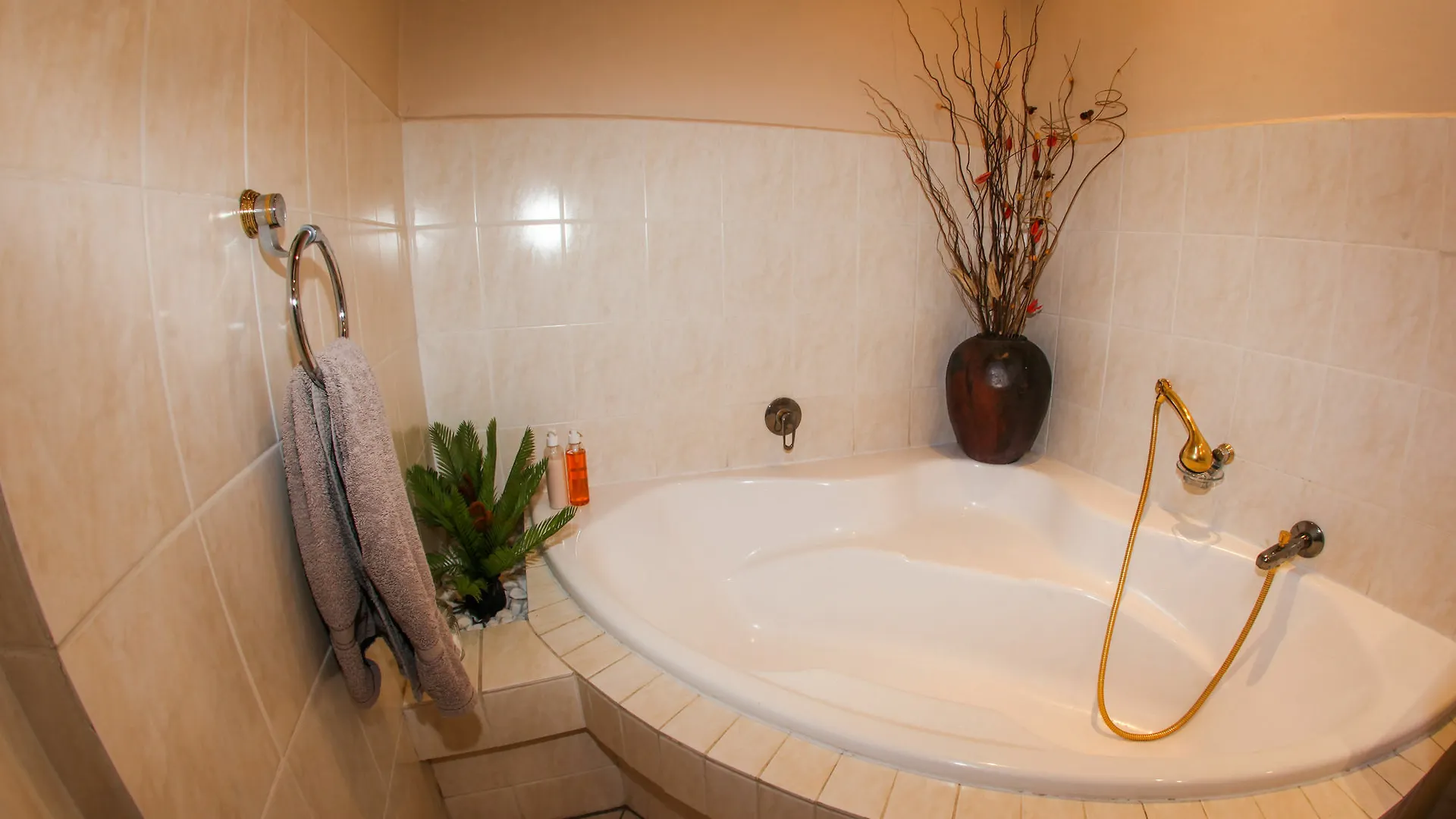 Winelands Villa Guesthouse And Cottages Somerset West 4*,  South Africa